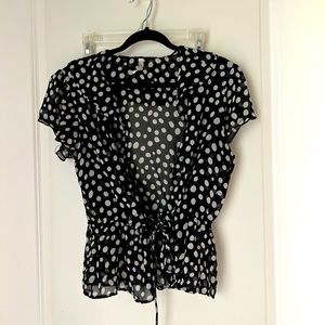 Black and white polka dot blouse XL